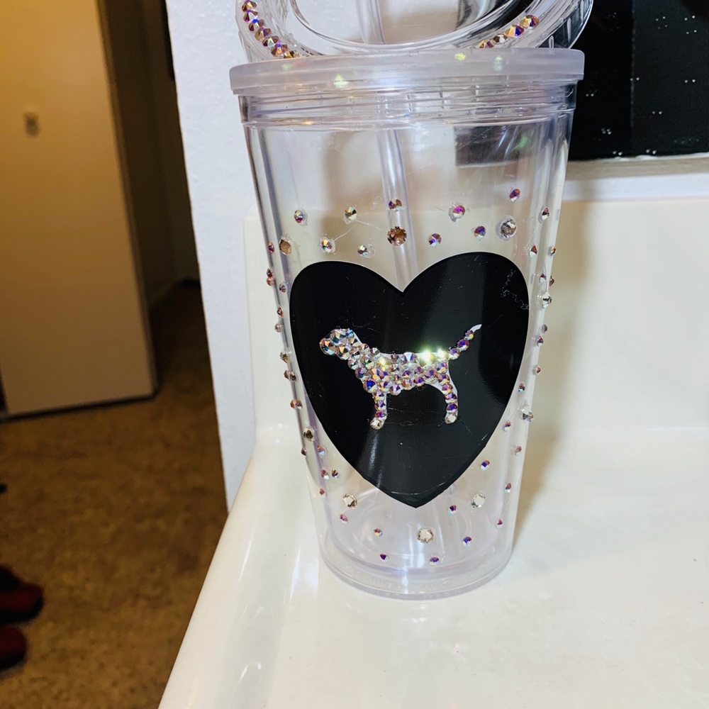 Vs pink tumbler